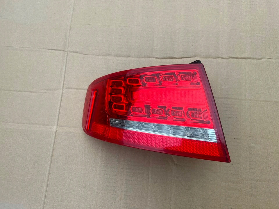 Audi A4 Rückleuchte LED Links 8K5945095 Rearlamp