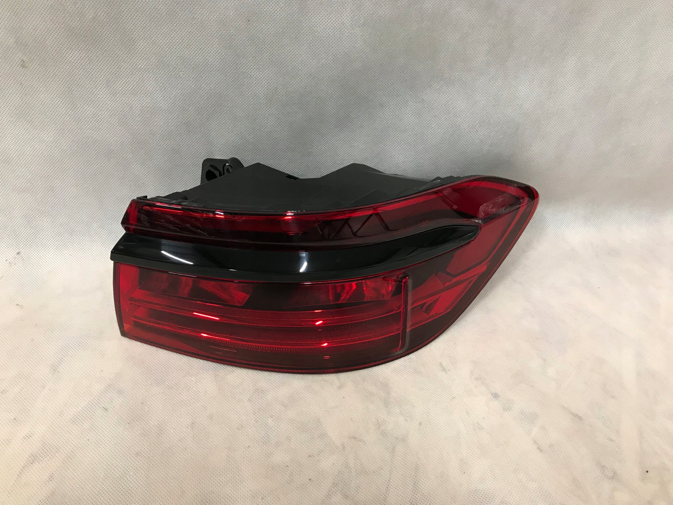 Audi A8 Rückleuchte LED Rechts 4N0945208 Rearlamp