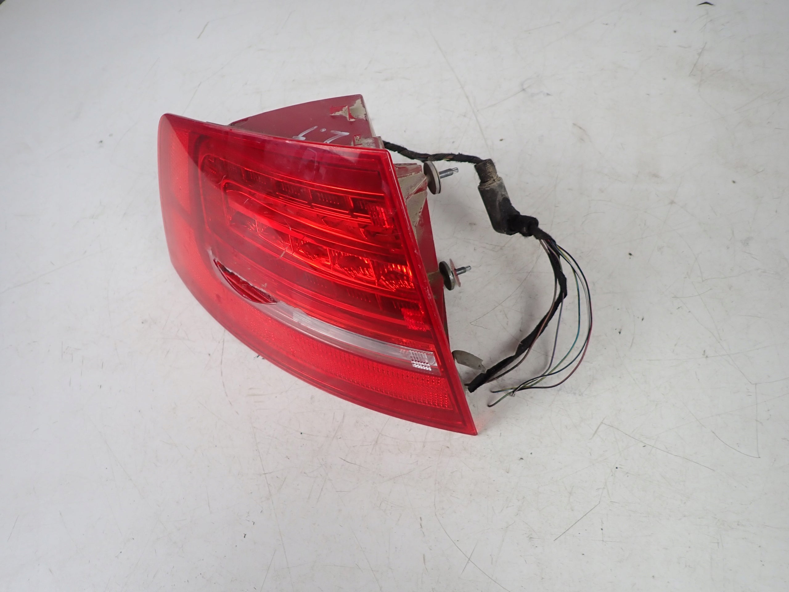 Audi A8 tail light LED left 4E0945095 Rearlamp 