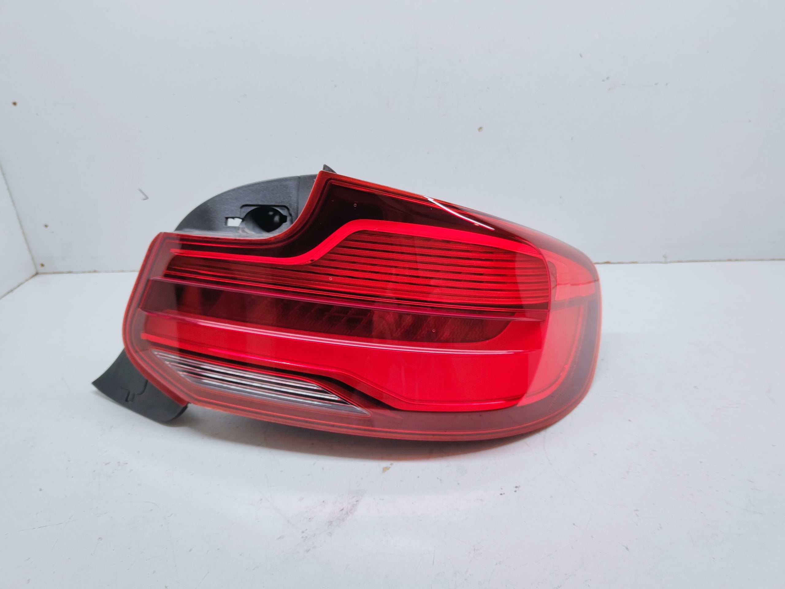 BMW F22 Rückleuchte LED Links 7420992 Rearlamp