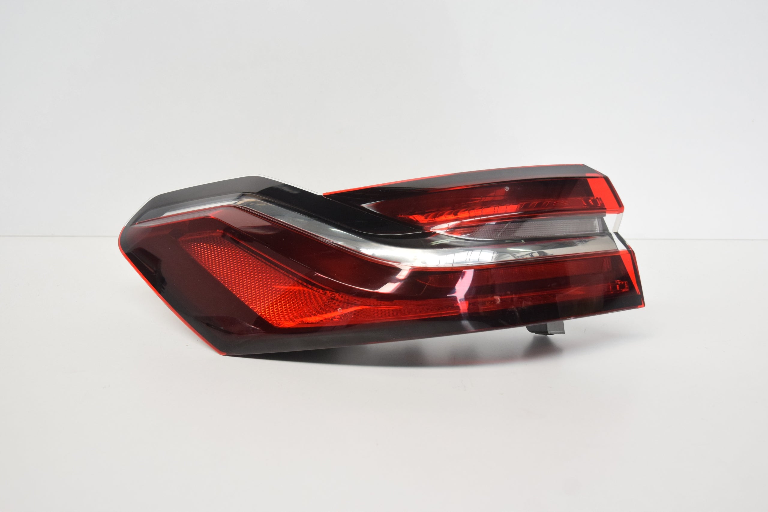 BMW F98 Rückleuchte LED Links 5A13065 Rearlamp