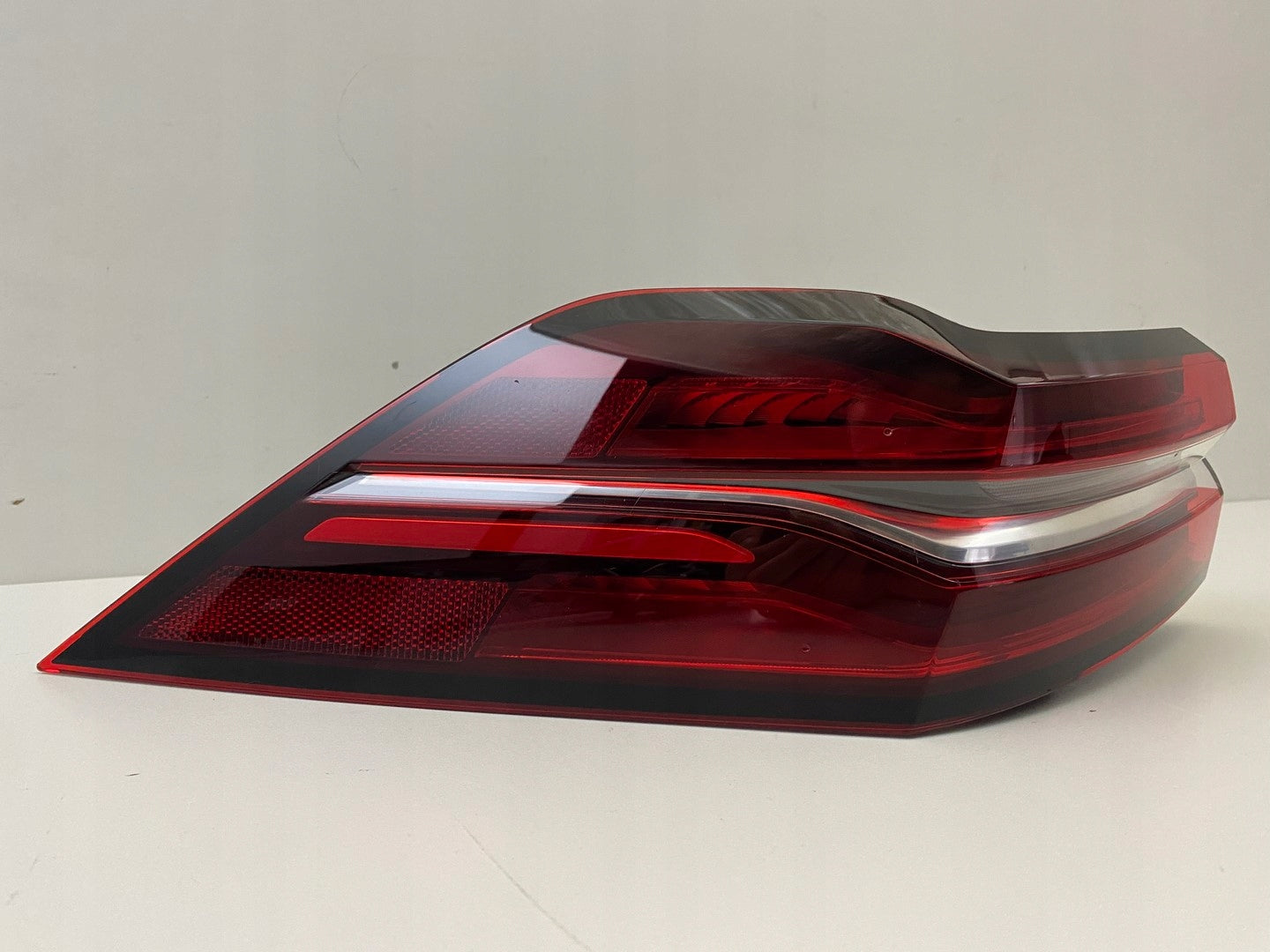 BMW G16 Rückleuchte LED Links 5A01AC7 Rearlamp