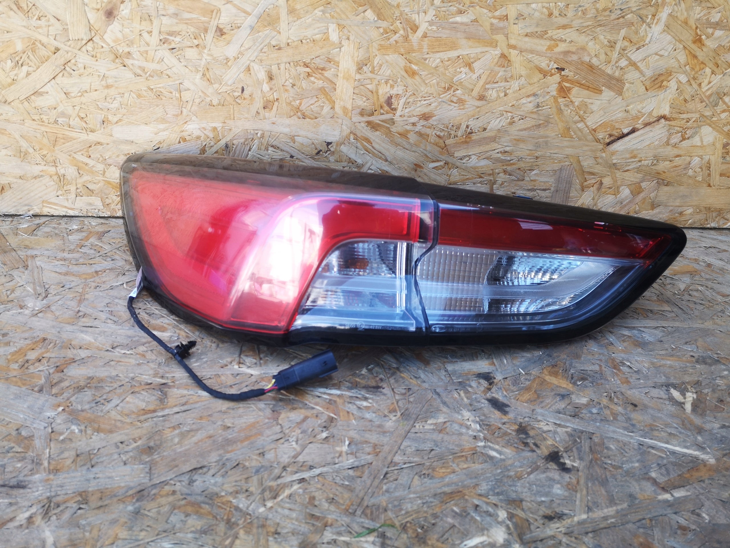 Ford Kuga Rückleuchte LED Links LV4B13405BBL Rearlamp