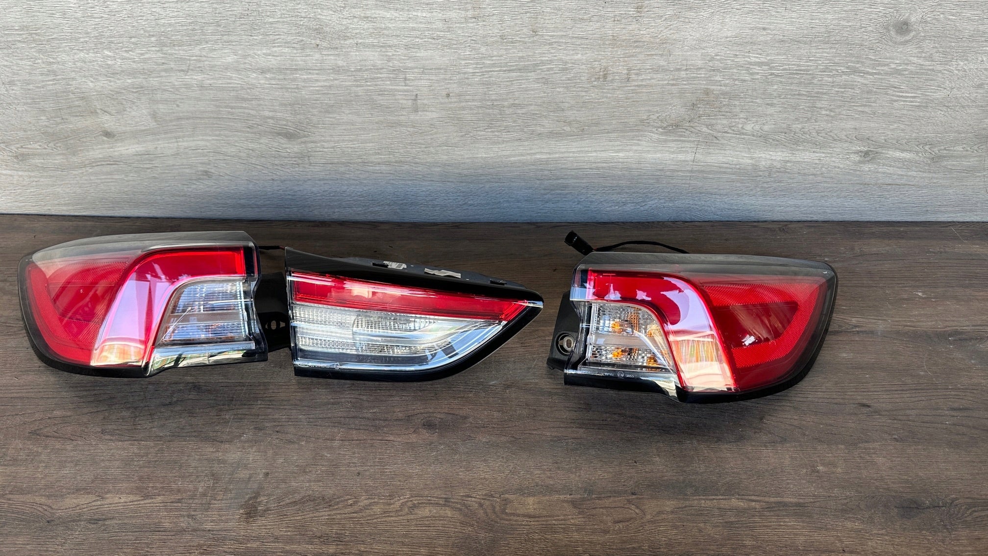 Ford Kuga Rückleuchte LED Links LV4B13A603AN Rearlamp