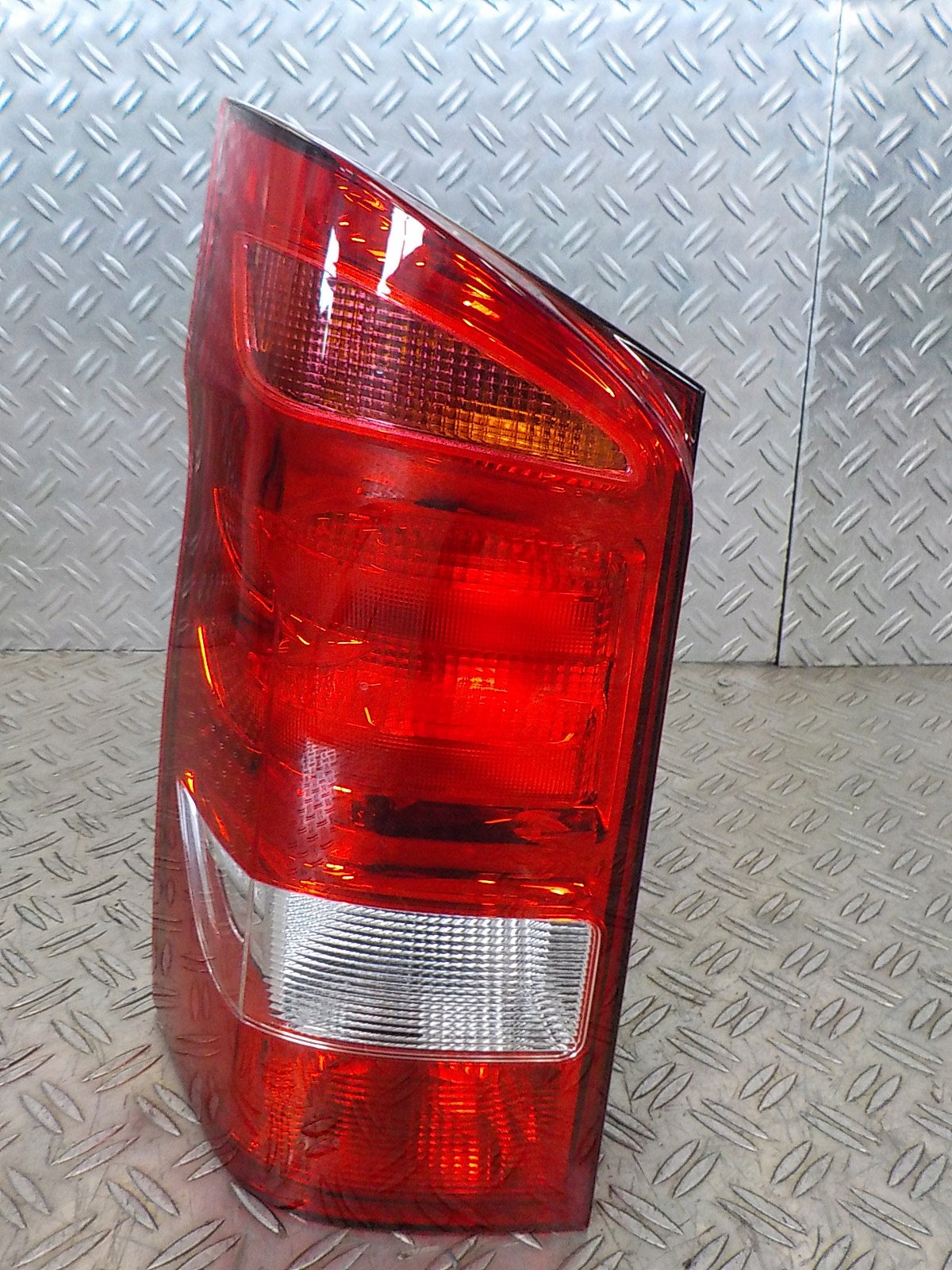 Mercedes W447 Rückleuchte LED Links A4474471420 Rearlamp