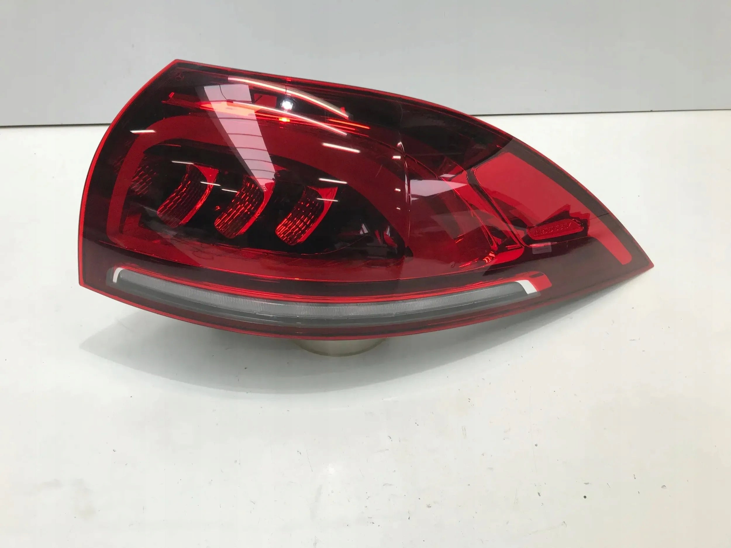 Mercedes W167 Rückleuchte LED Rechts A1679063604 Rearlamp