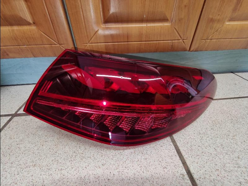 Mercedes W295 Rückleuchte LED Rechts A2959062800 Rearlamp