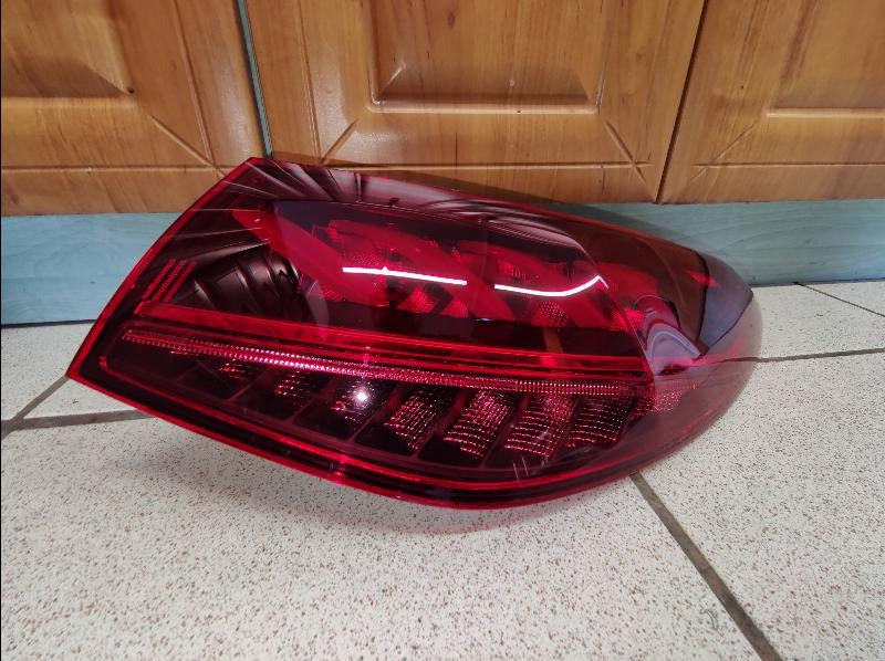 Mercedes W295 Rückleuchte LED Rechts A2959062800 Rearlamp