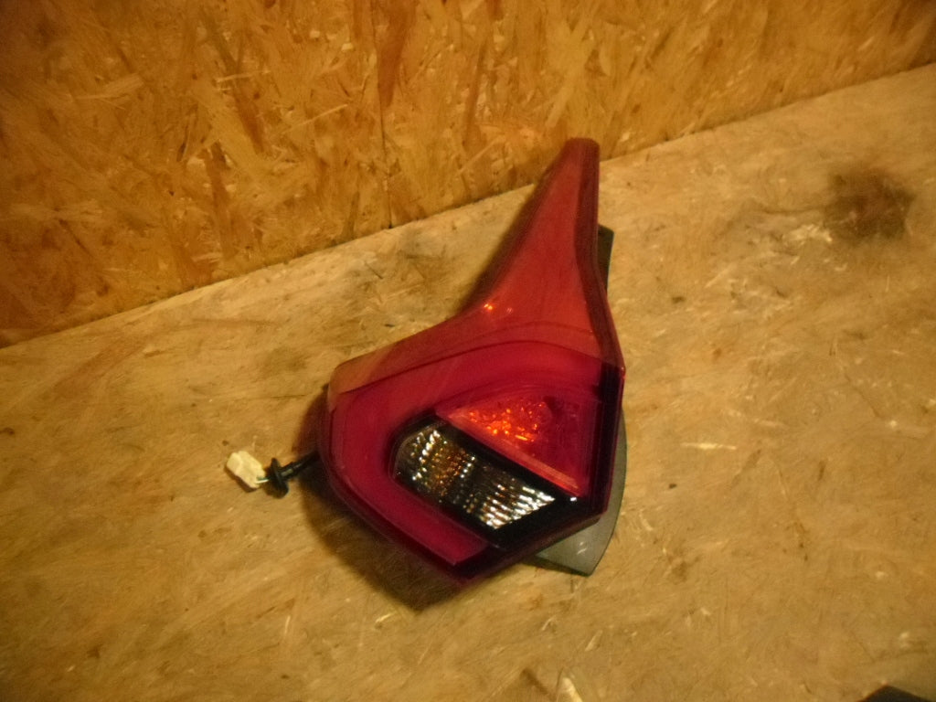 Mitsubishi Colt Rückleuchte LED Links Rearlamp