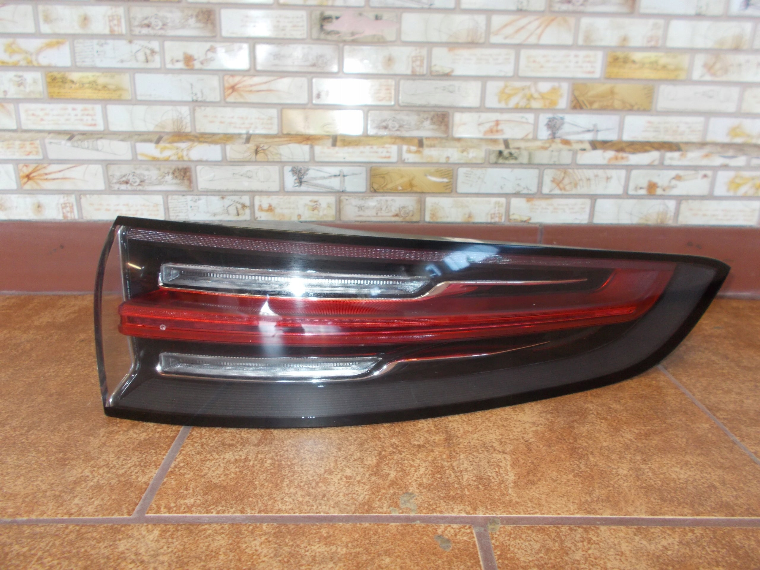 Porsche Cayenne tail light LED right rear lamp