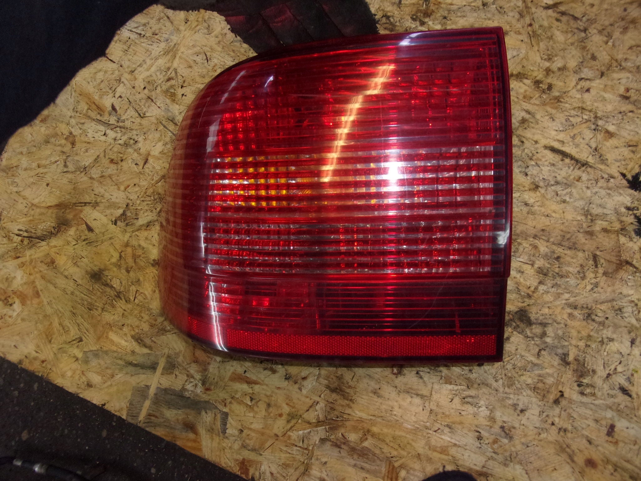 Porsche Cayenne tail light LED left rear lamp