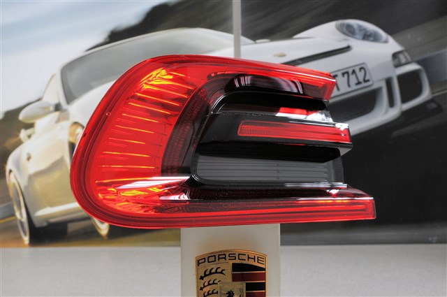 Porsche Macan Rückleuchte LED Rechts Rearlamp