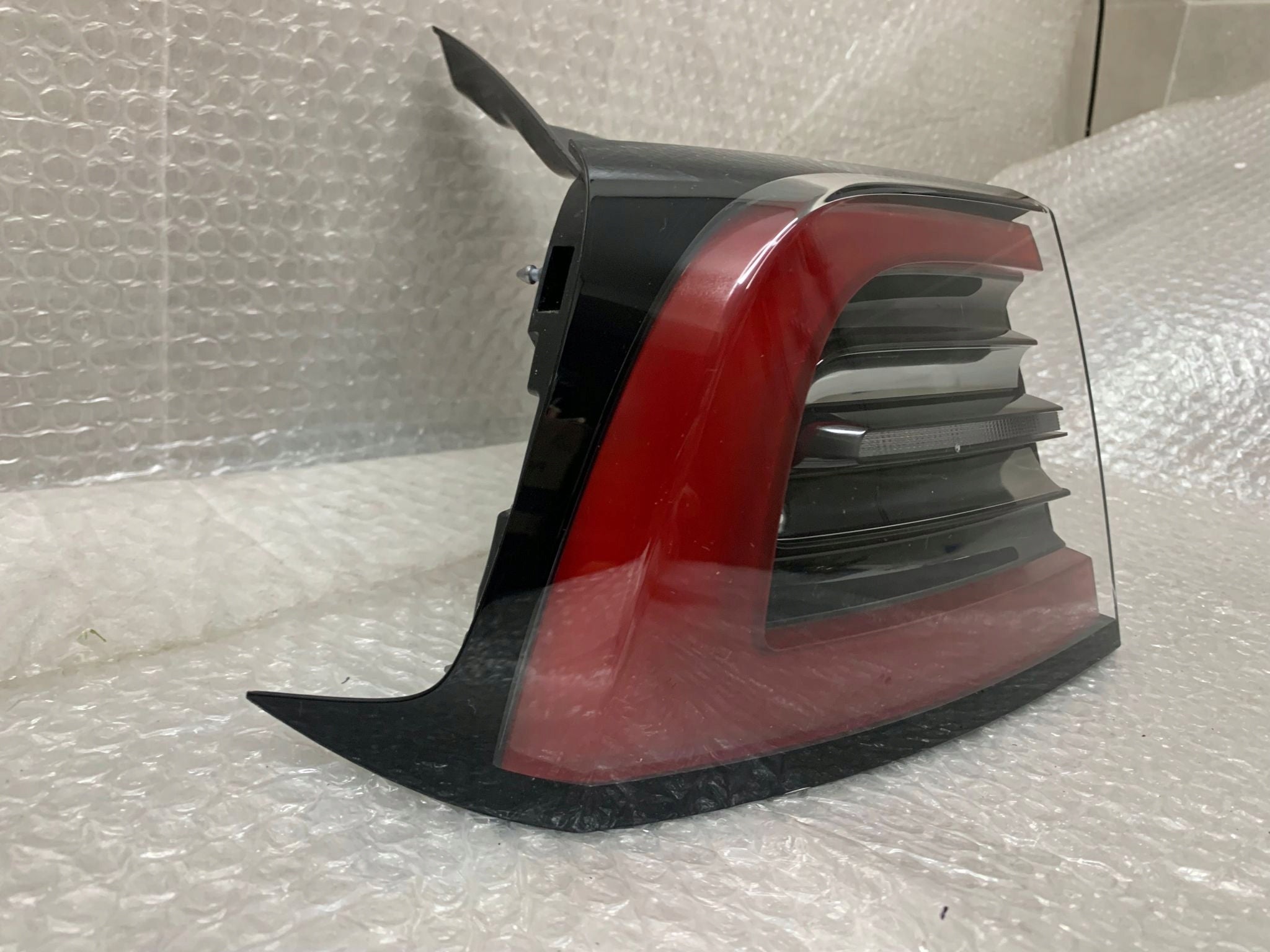 Tesla Model 3 Rückleuchte Links 150208699D Rearlamp