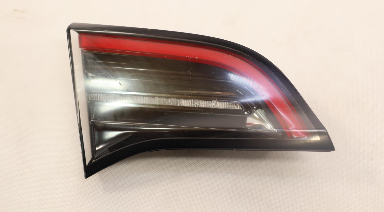 Tesla Model 3 Rückleuchte Links 150208800C Rearlamp