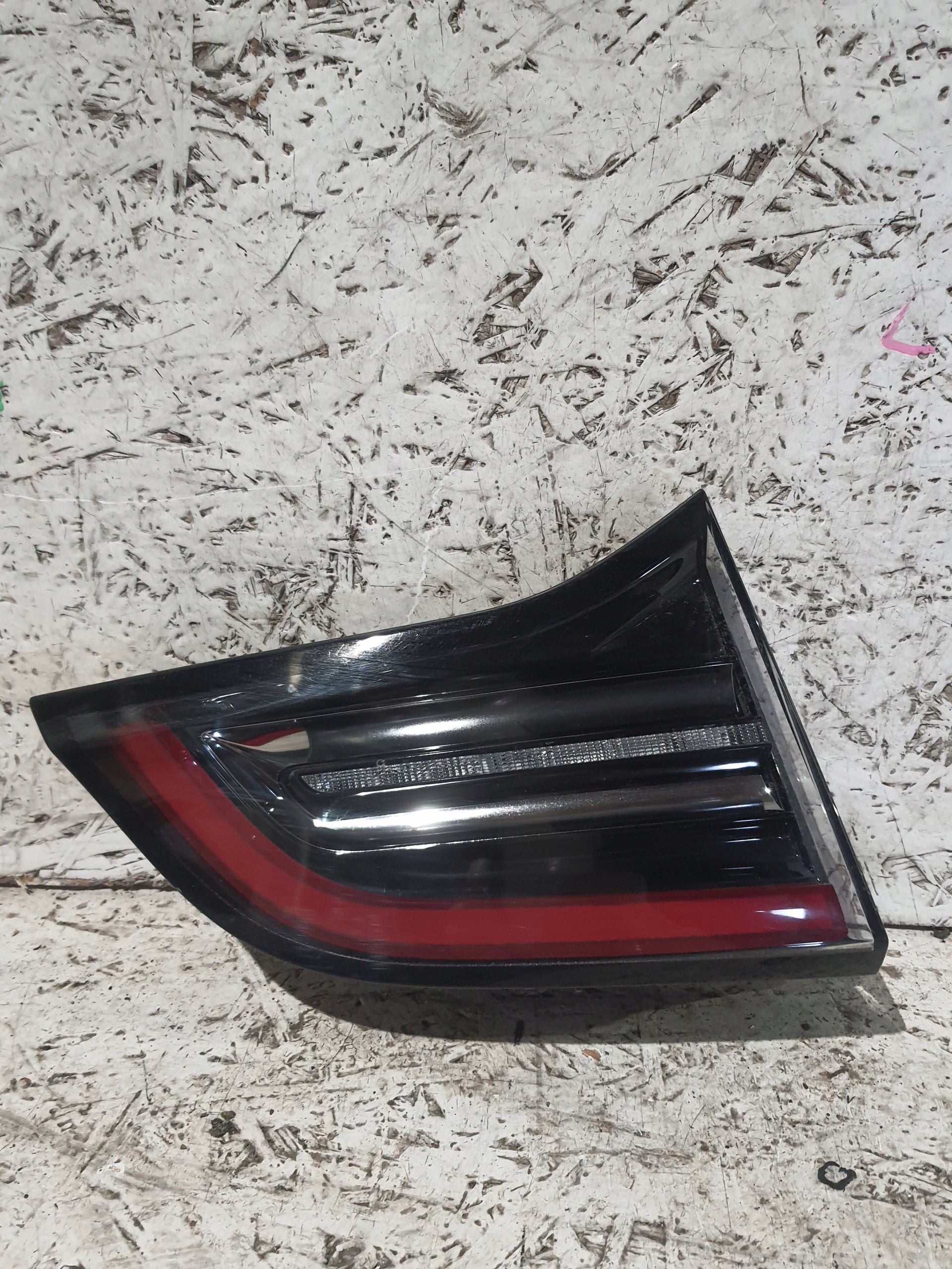 Tesla Model 3 Rückleuchte Links 150208800B Rearlamp