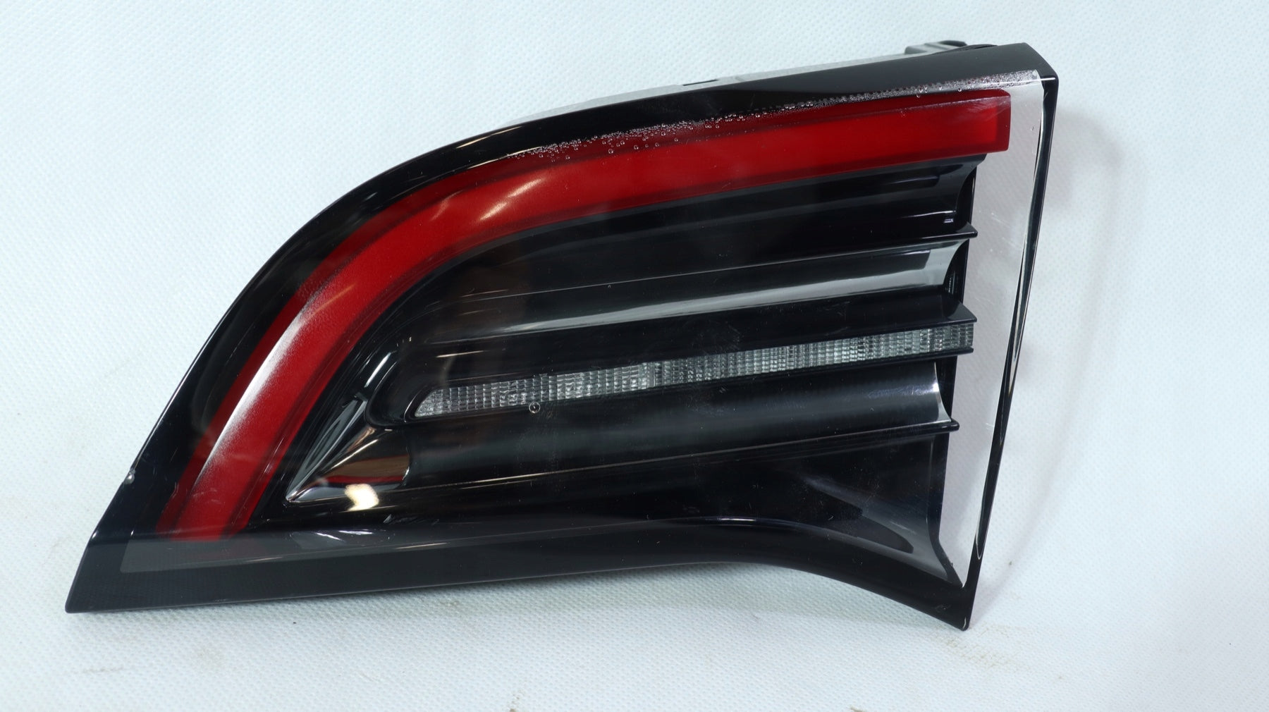 Tesla Model 3 Rückleuchte Rechts 150208900C Rearlamp