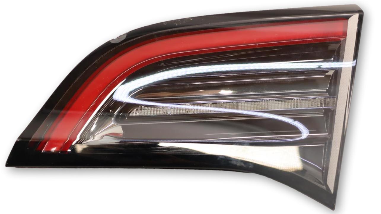 Tesla Model 3 Rückleuchte Rechts 150208900C Rearlamp