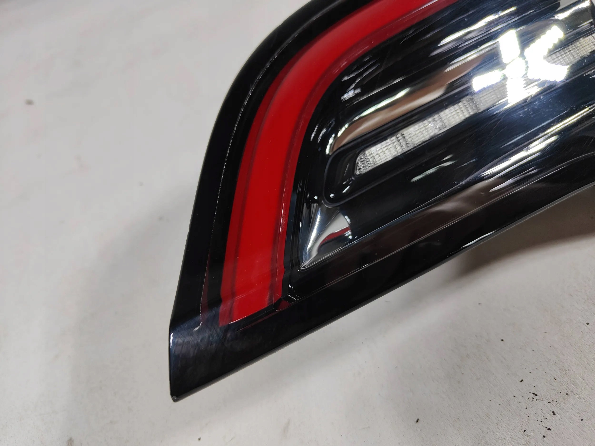 Tesla Model 3 Rückleuchte Rechts 150208900C Rearlamp