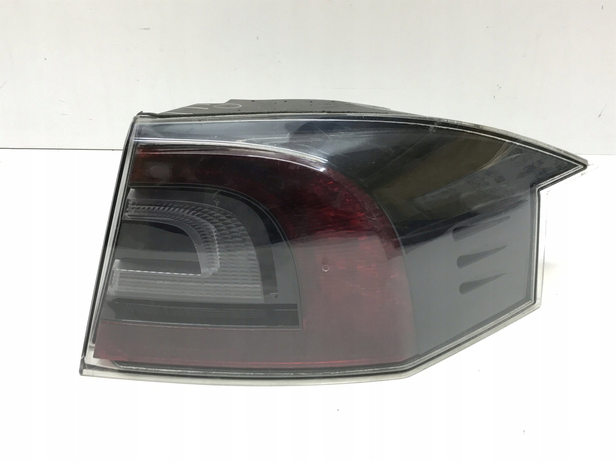 Tesla Model S Rückleuchte Rechts 600592100F Rearlamp