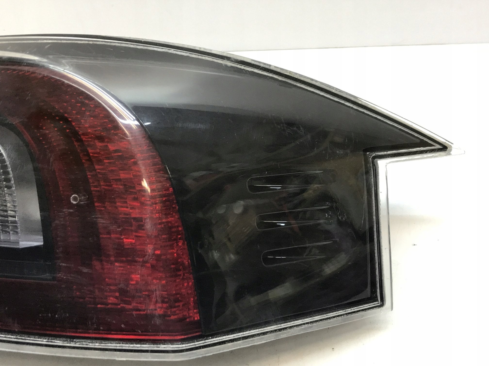 Tesla Model S Rückleuchte Rechts 600592100F Rearlamp