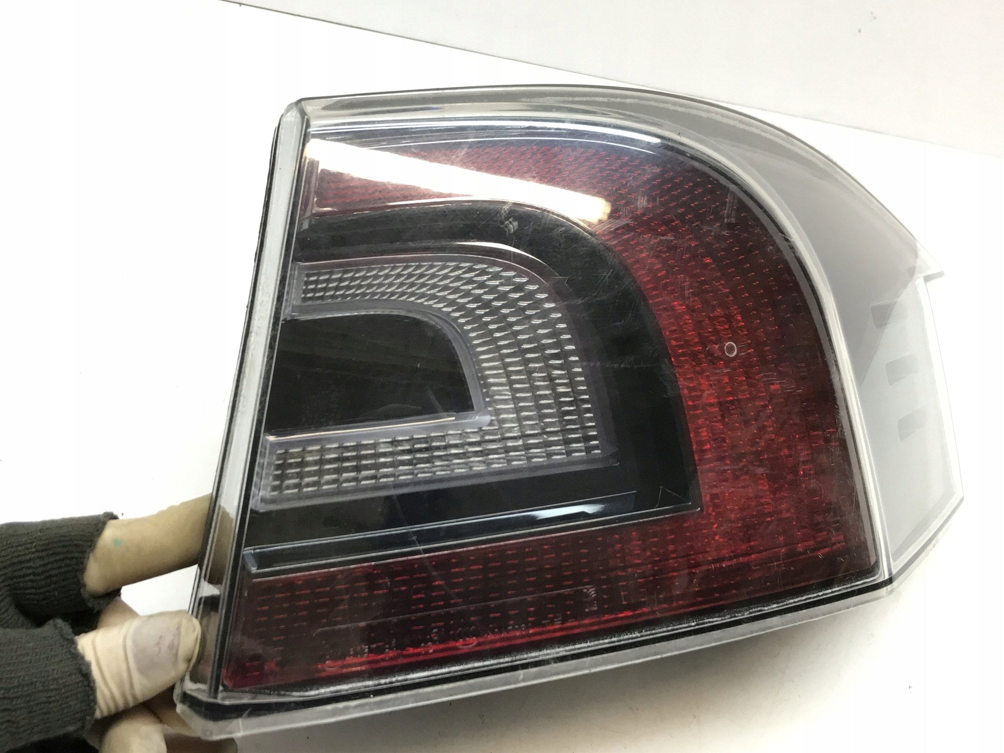 Tesla Model S Rückleuchte Rechts 600592100F Rearlamp