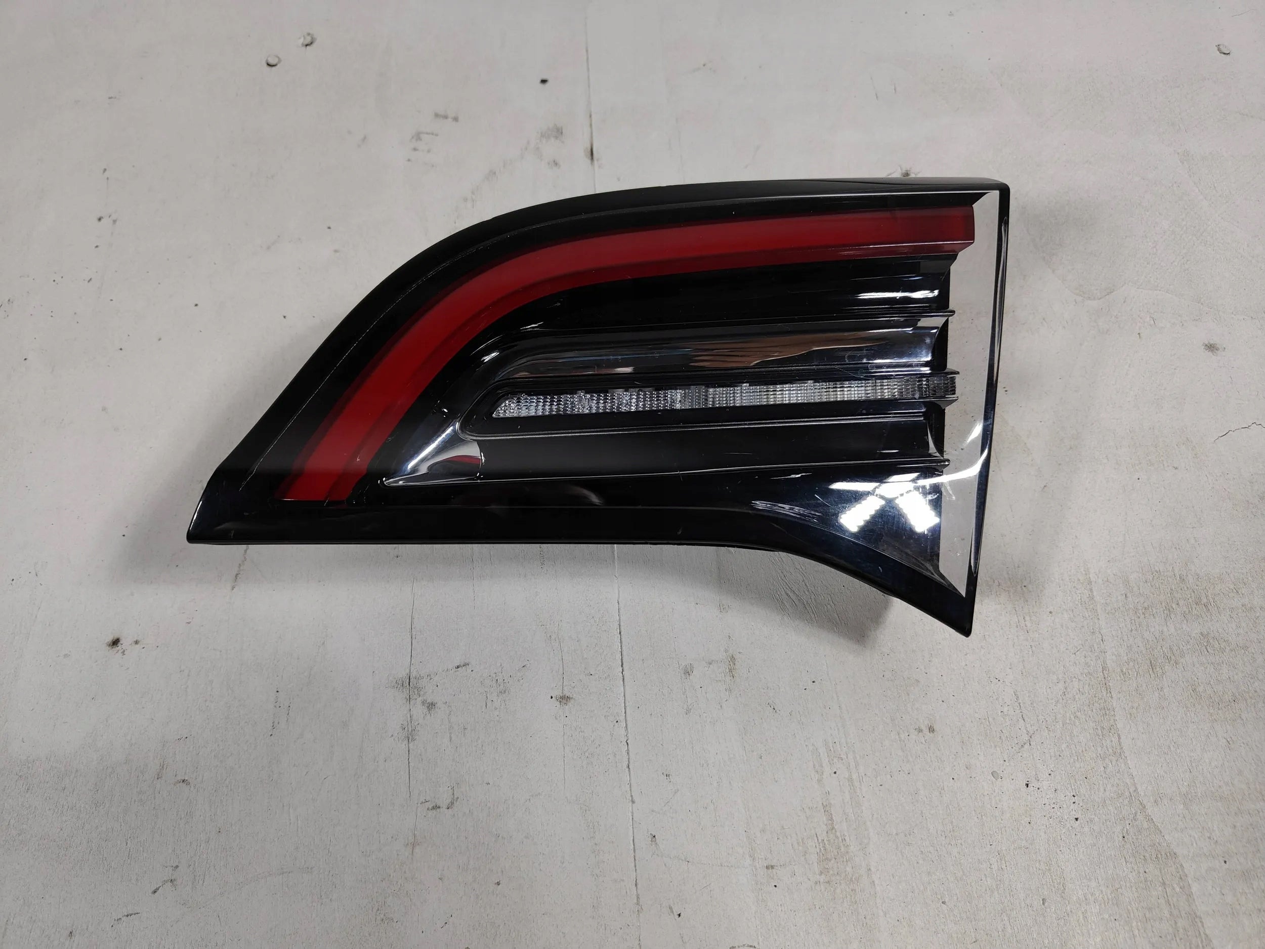 Tesla Roadster Rückleuchte Rechts 150208900C Rearlamp