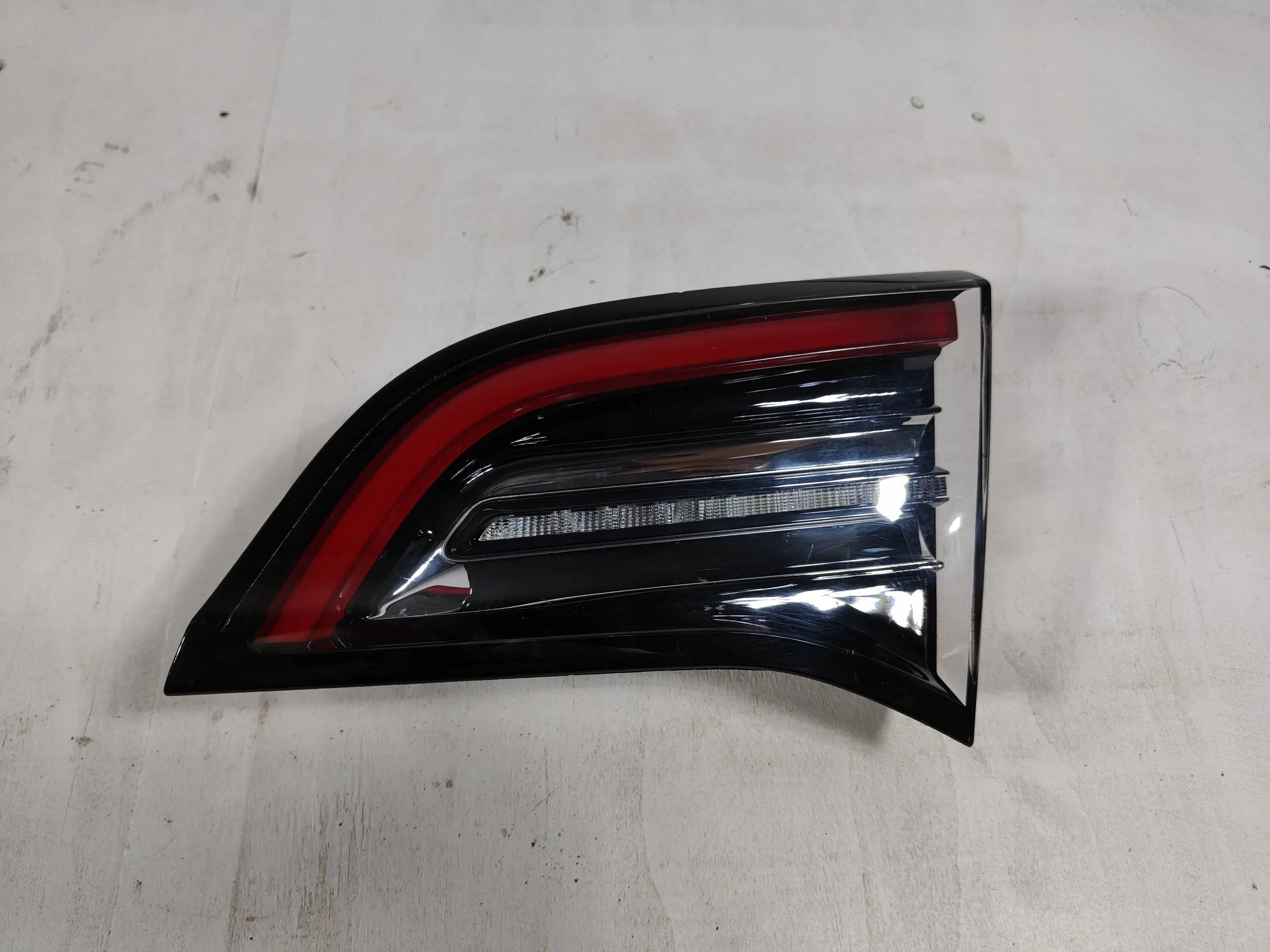 Tesla Roadster Rückleuchte Rechts 150208900C Rearlamp