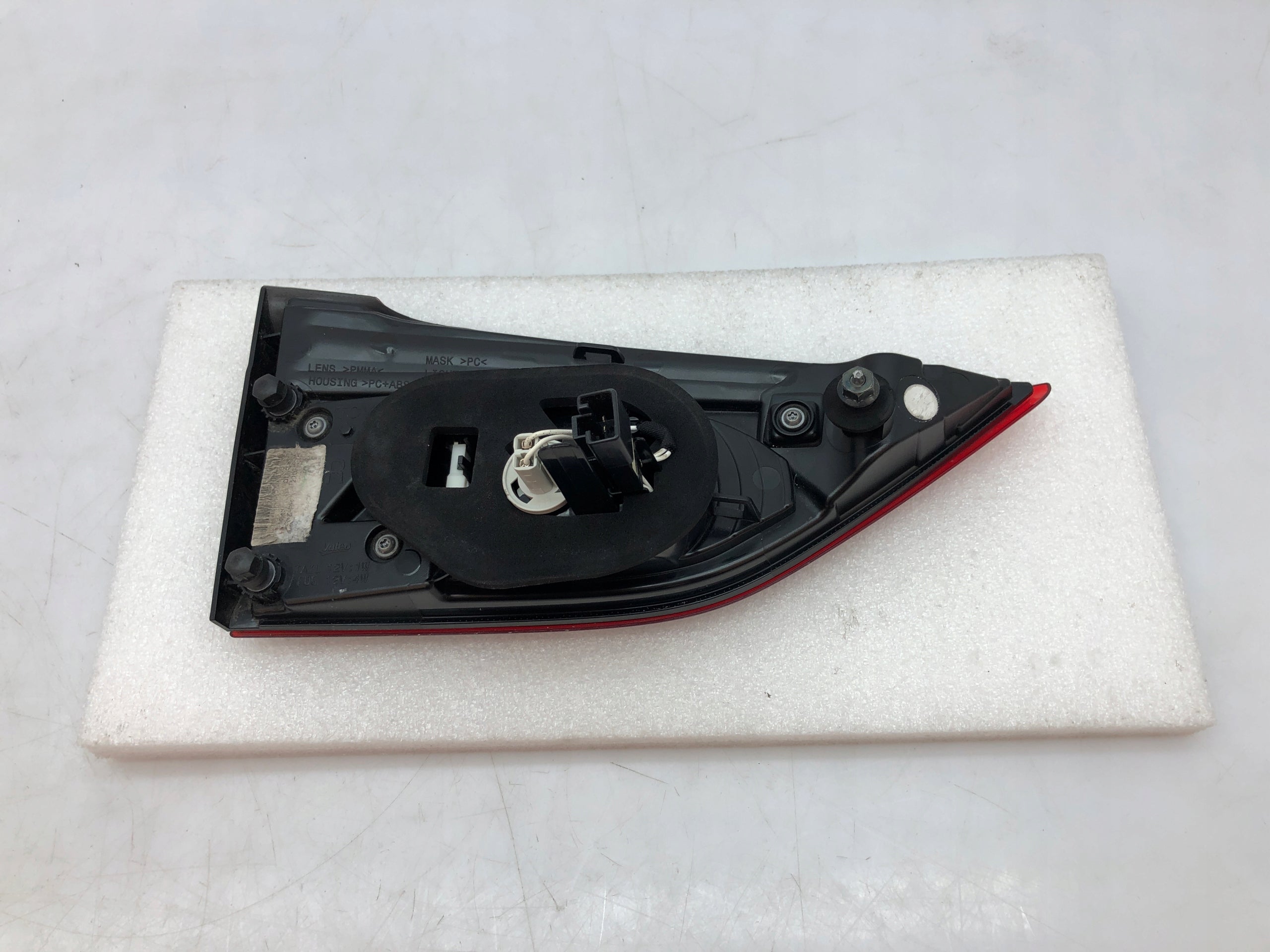 Toyota Avensis Rückleuchte LED Links Rearlamp