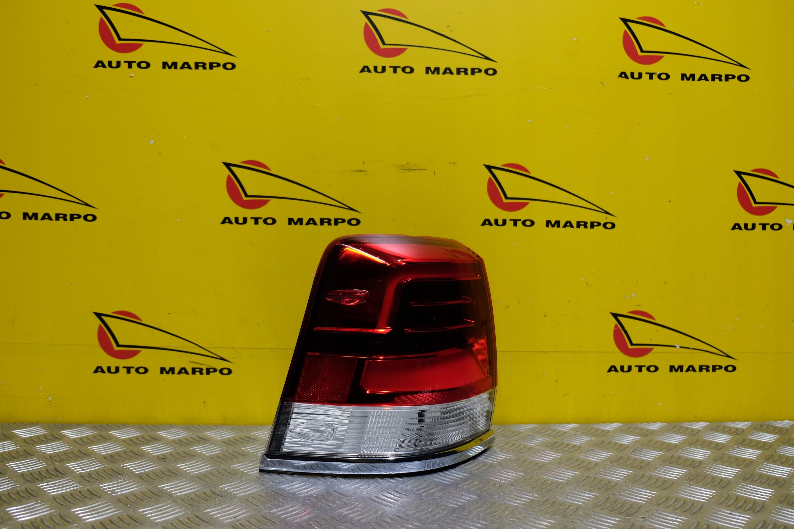 Toyota Aygo Rückleuchte LED Links Rearlamp