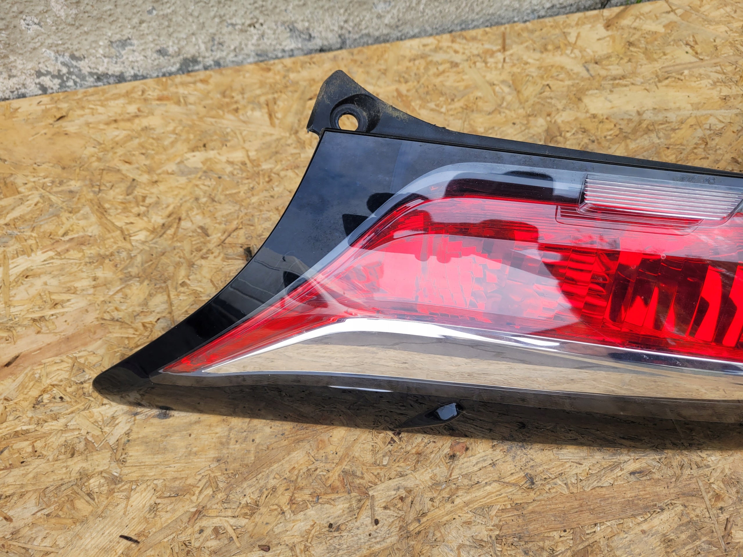 Toyota Aygo Rückleuchte LED Links Rearlamp