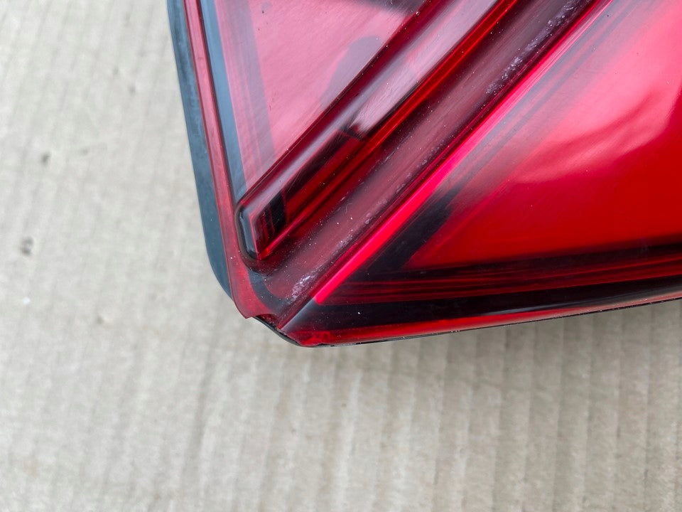 Toyota C-HR Rückleuchte LED Rechts Rearlamp