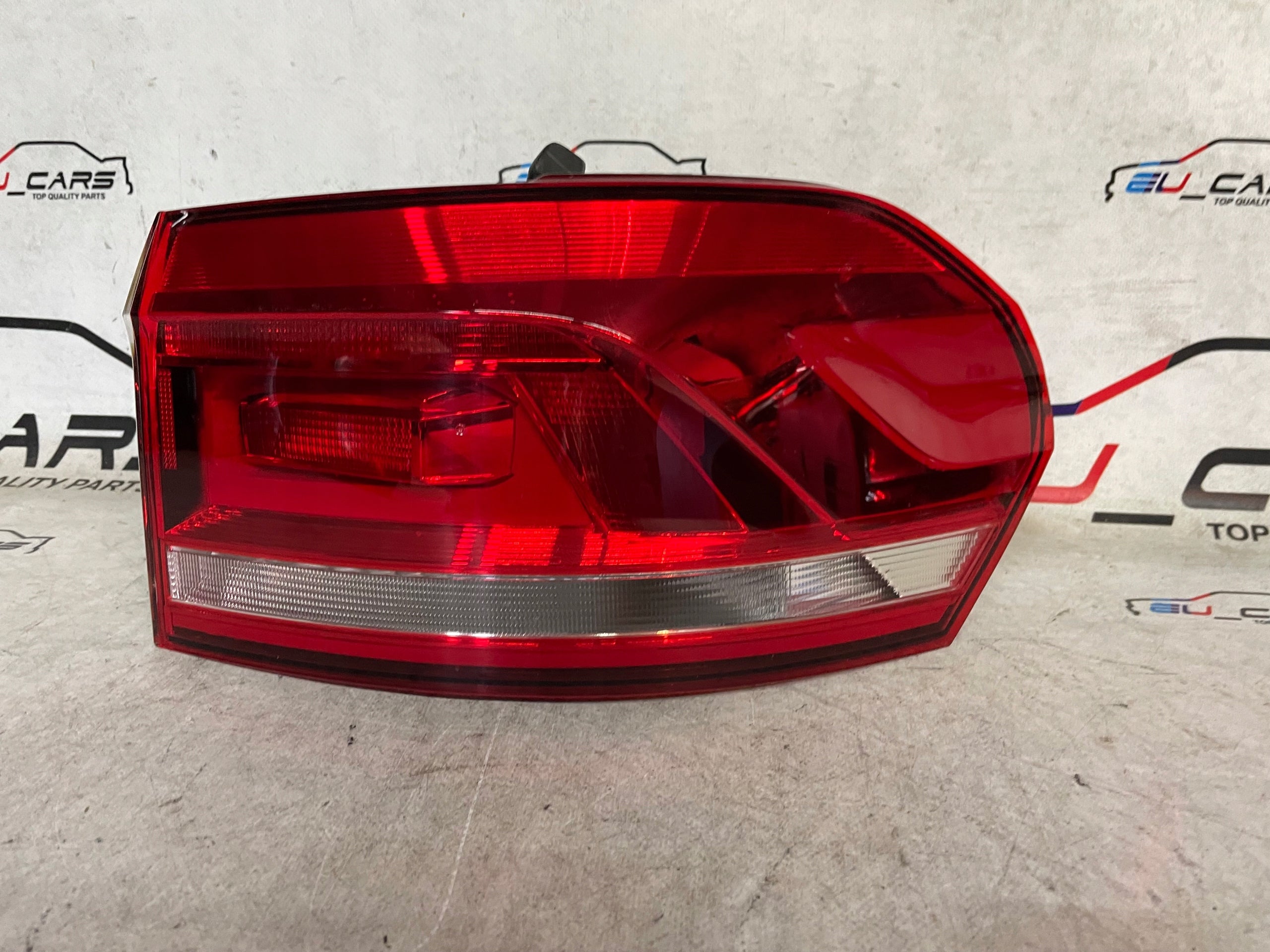 VW Touran Rückleuchte Led Rechts 5TA945096 Rearlamp