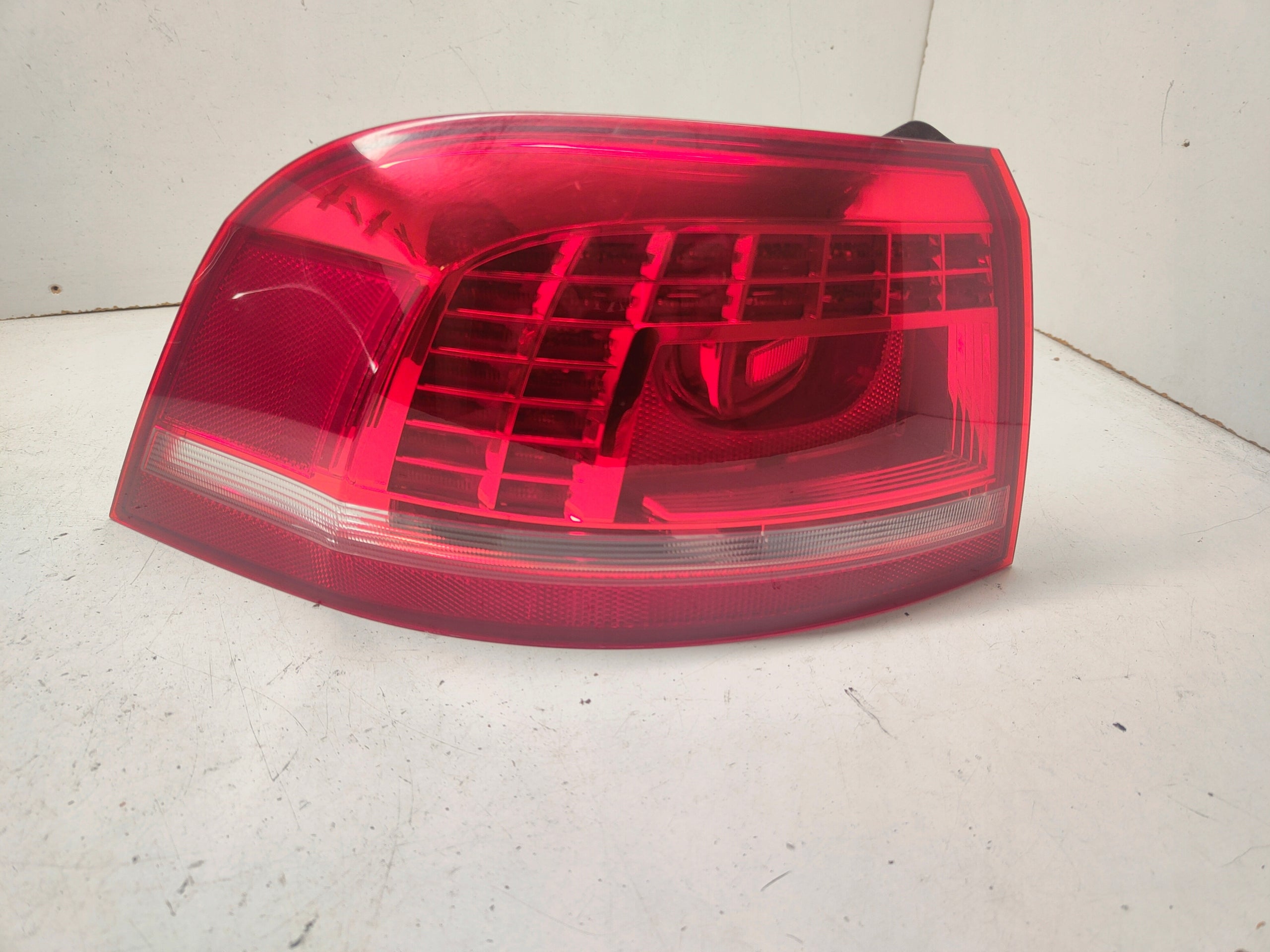 VW Kombi Rückleuchte LED Links 3AF945207 Rearlamp