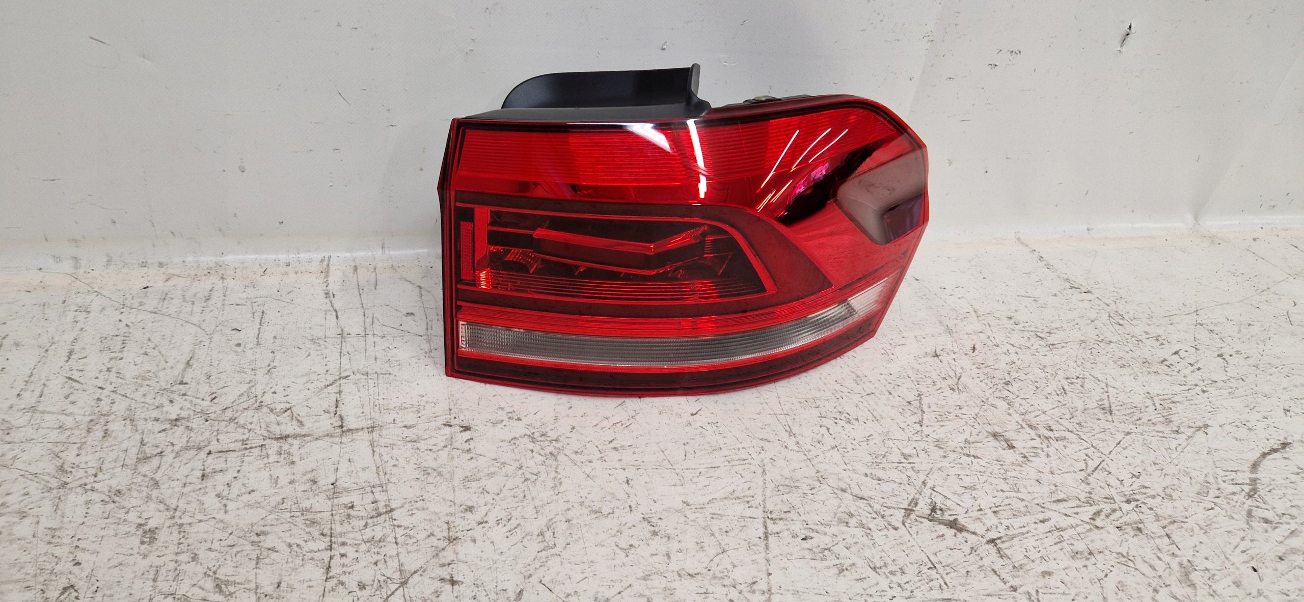 VW Touran Rückleuchte LED Rechts Rearlamp