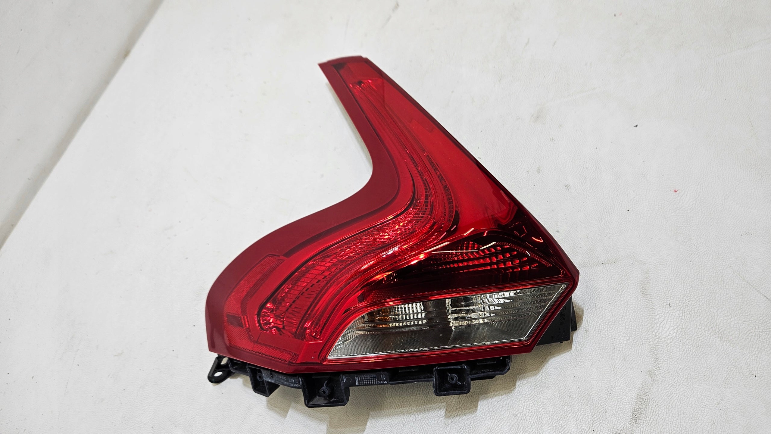 Volvo V40 Rückleuchte Links 31395844 Rearlamp