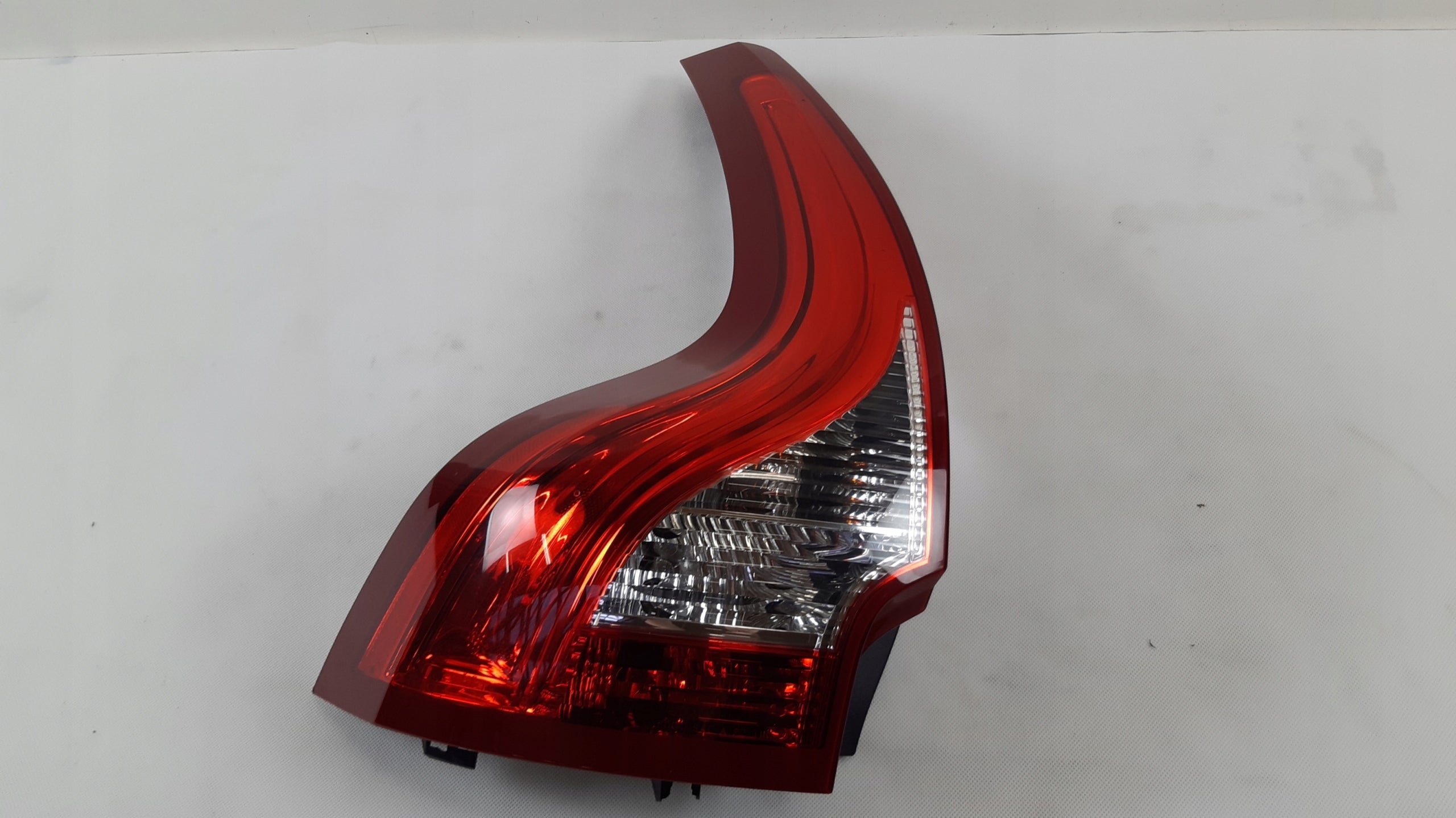 Volvo XC60 Rückleuchte Links 31323034 Rearlamp