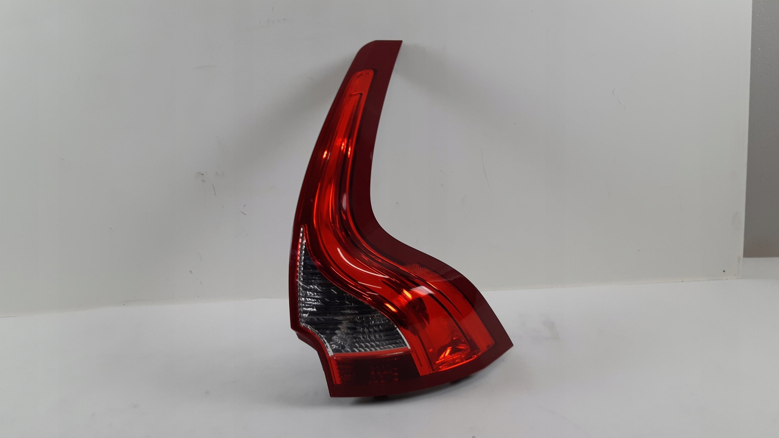 Volvo XC60 Rückleuchte Rechts 31323035 Rearlamp