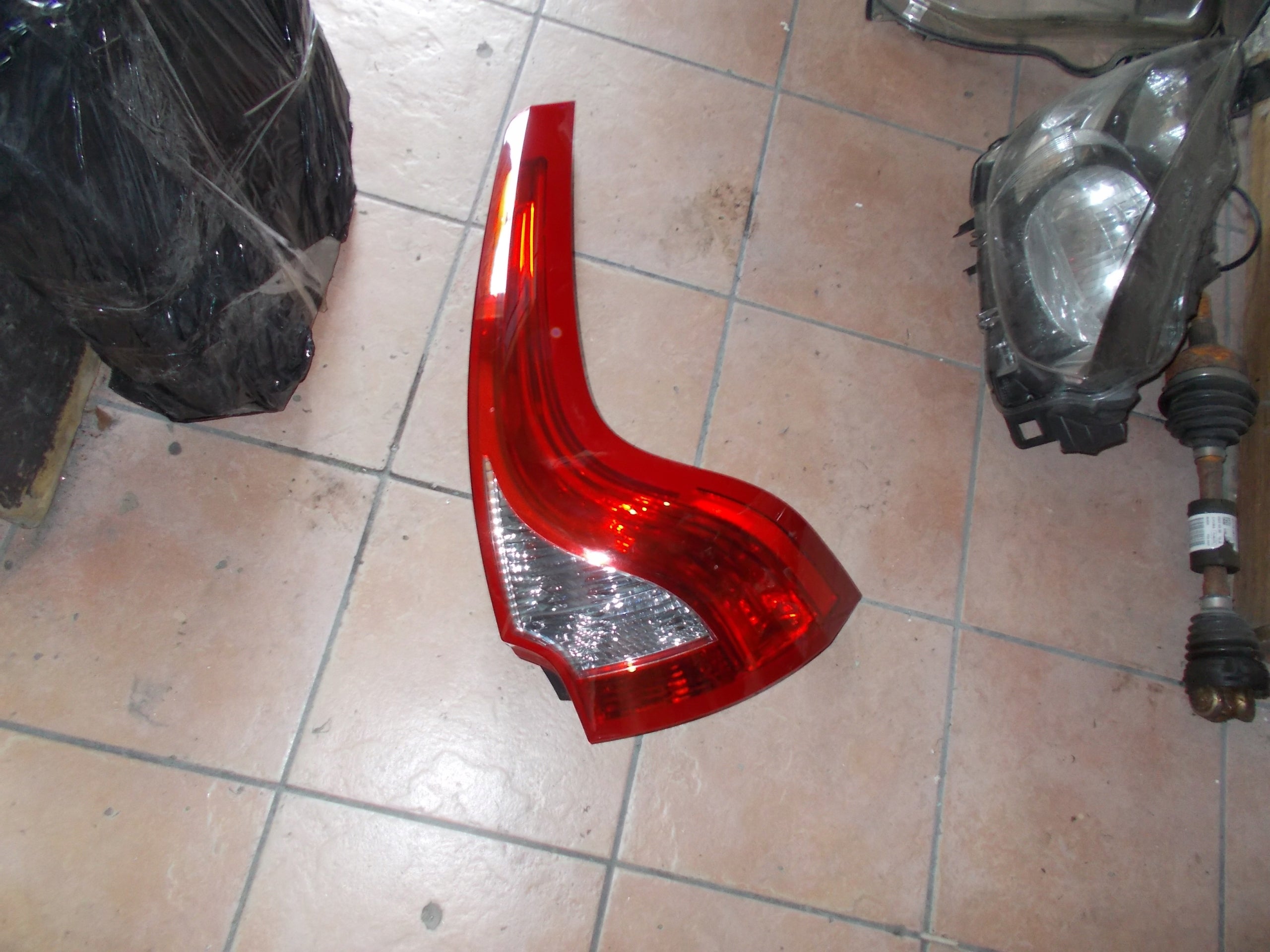 Volvo XC60 Rückleuchte Rechts 31323035 Rearlamp